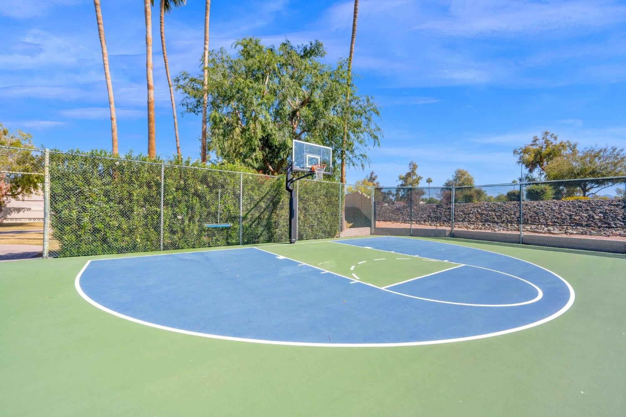 Guest Casita, New Pickleball, Tile Floor * Scottsdale